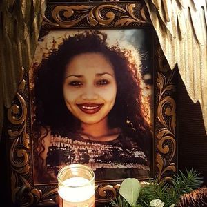 Meet your Posher, Hope